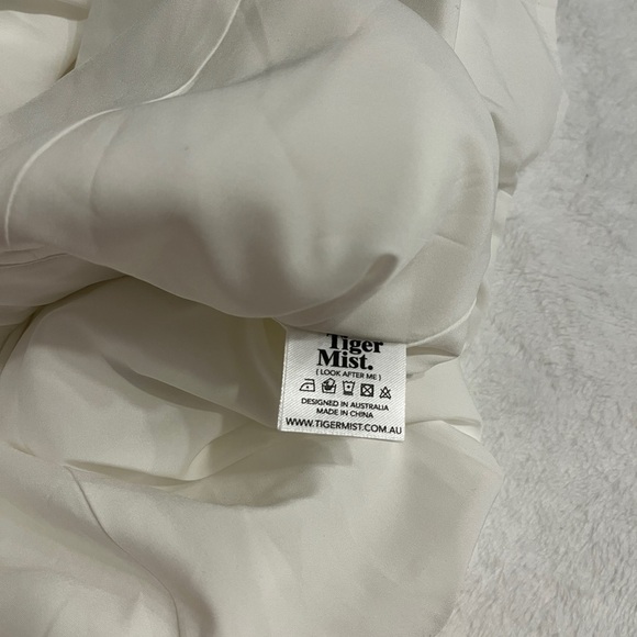 Tiger Mist White Wrap Mini Skirt - Picture 4 of 10